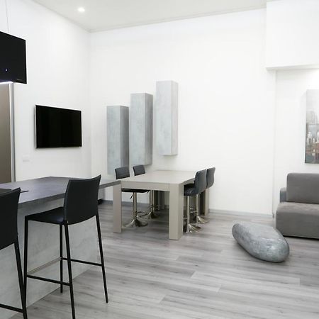 La Corte Luxury Apartment มิลาน ภายนอก รูปภาพ